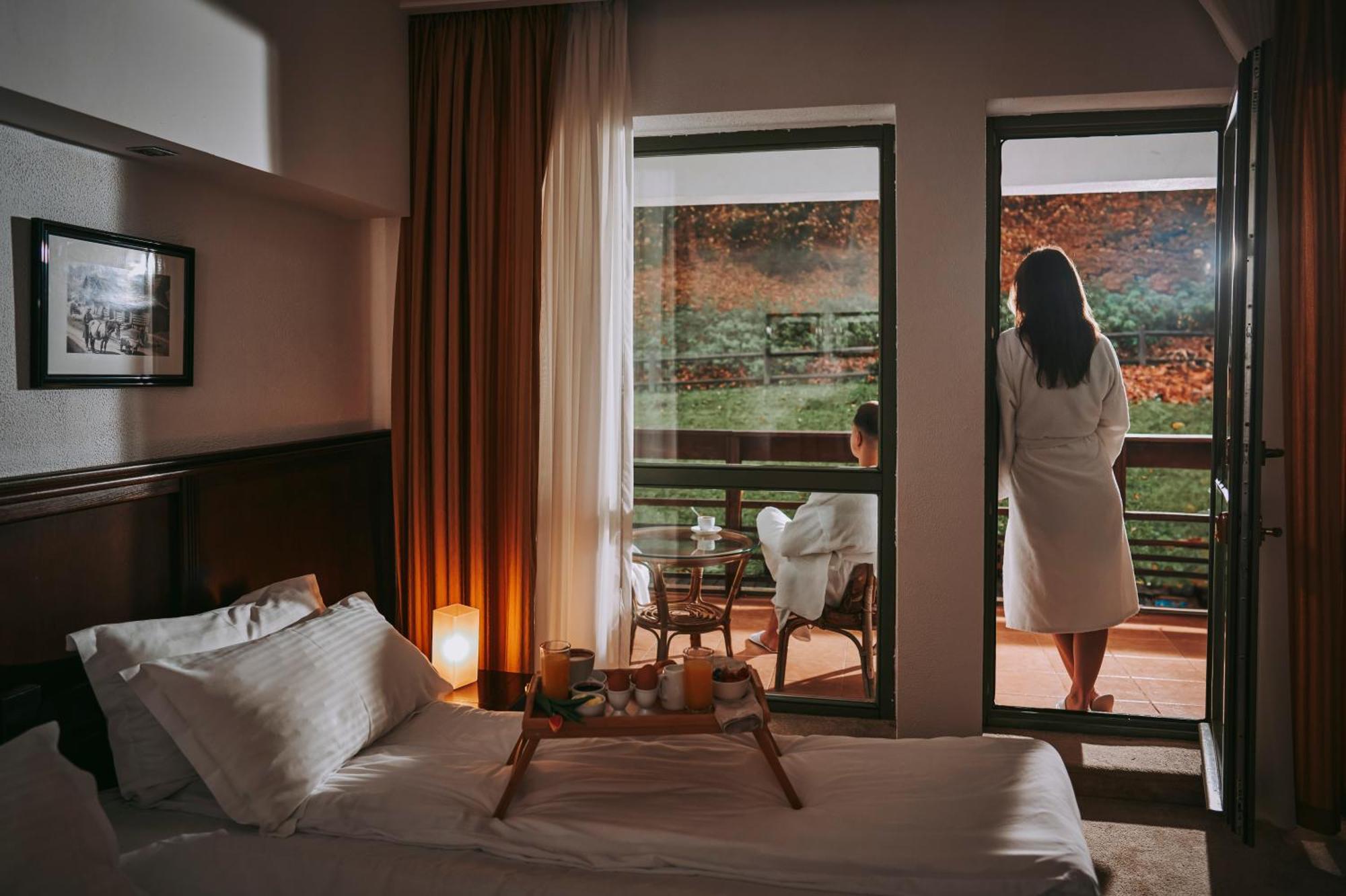 Hotel & Restaurant Sofia Sucevita Luaran gambar